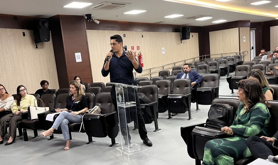 Singeperon reforça papel essencial dos policiais penais e agentes de segurança socioeducativos em audiência pública...